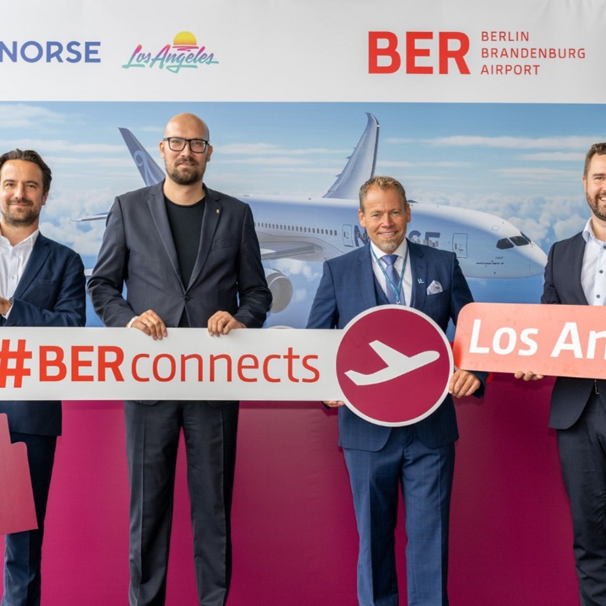 V.l.n.r.: Robert Rückel, Vizepräsident der IHK Berlin; Michael Biel, Staatssekretär in der Senatsverwaltung für Wirtschaft, Energie und Betriebe; Thom-Arne Norheim, COO Norse, und Thomas Hoff Andersson, COO FBB