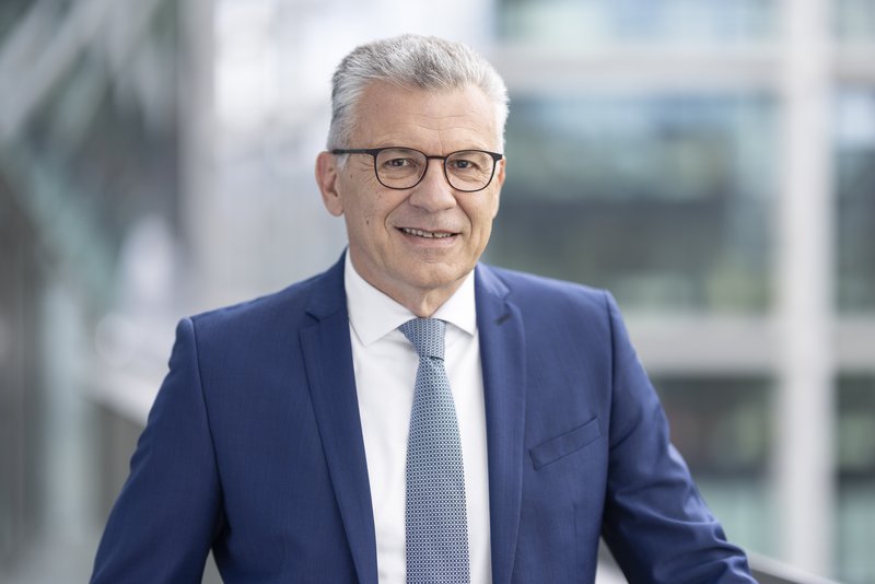 Portraitbild von Werner Gatzer, neuer Vorsitzender des Aufsichtsrates