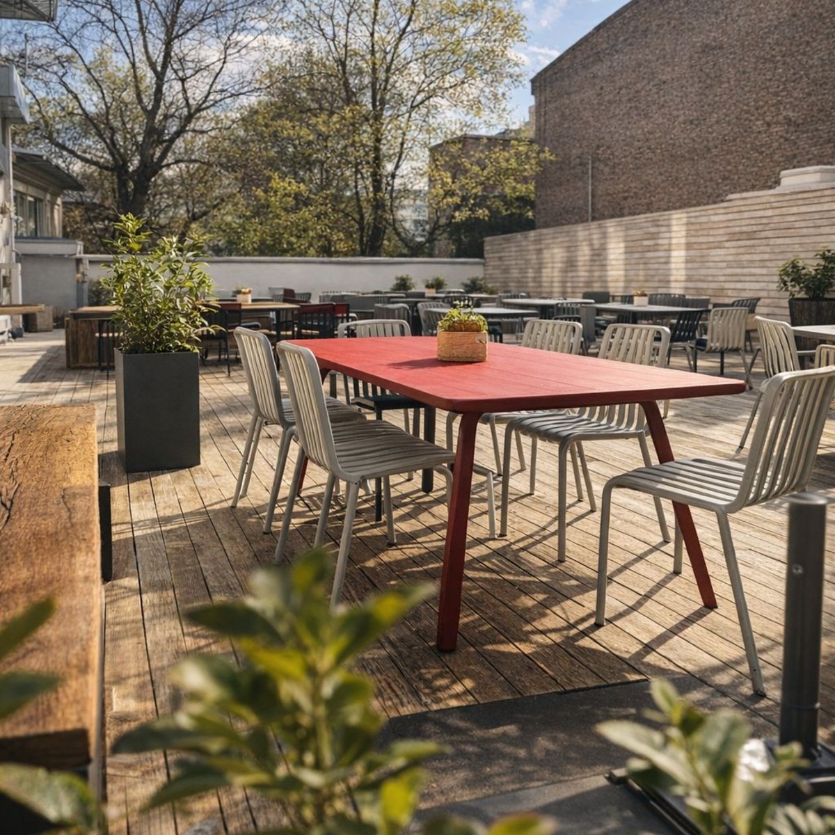 Foto de Terrasse vom neuen 1000 Satellites Standort in Berlin 