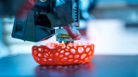 Bild zeigt 3D-Drucker, der ein künstliches Organ druckt