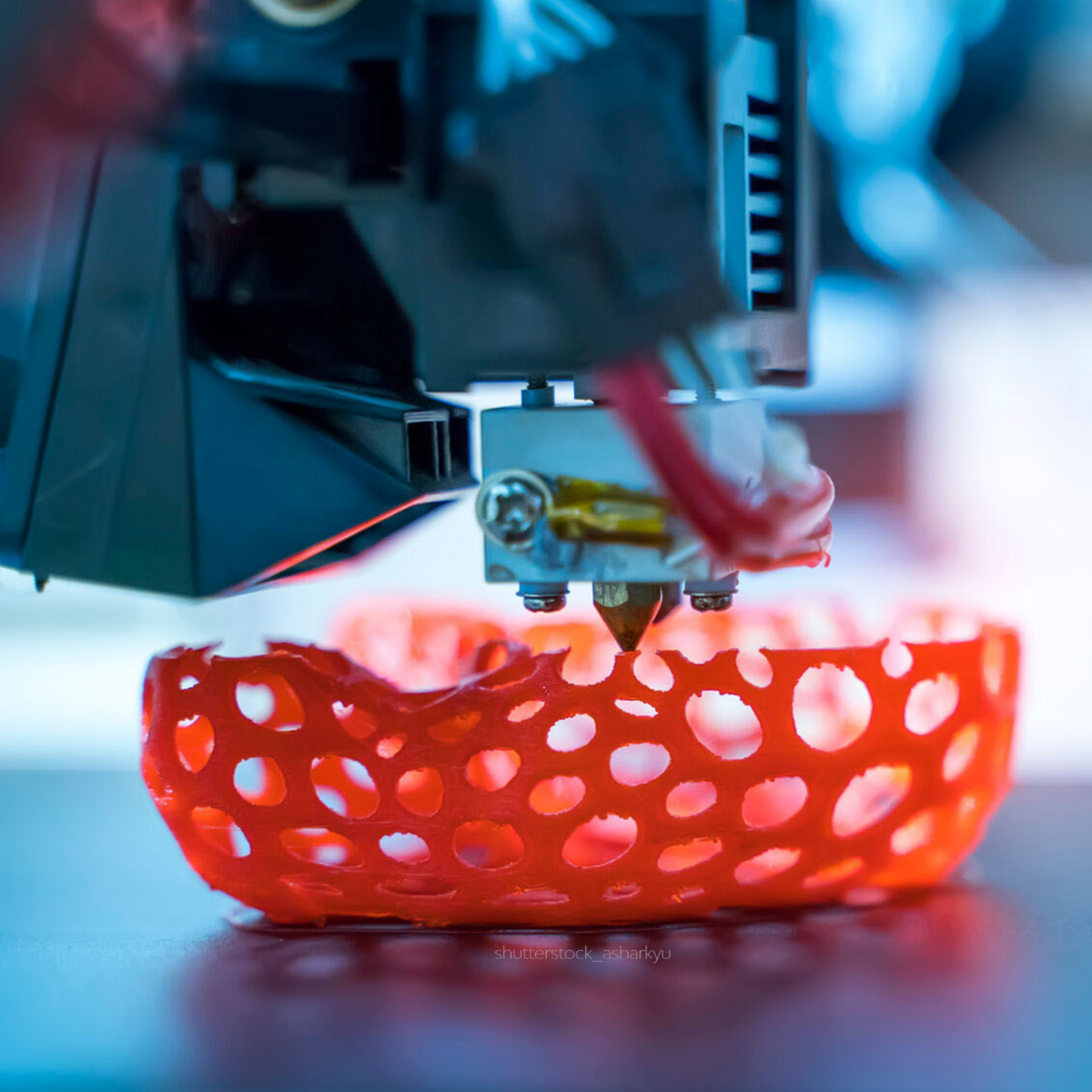 Bild zeigt 3D-Drucker, der ein künstliches Organ druckt